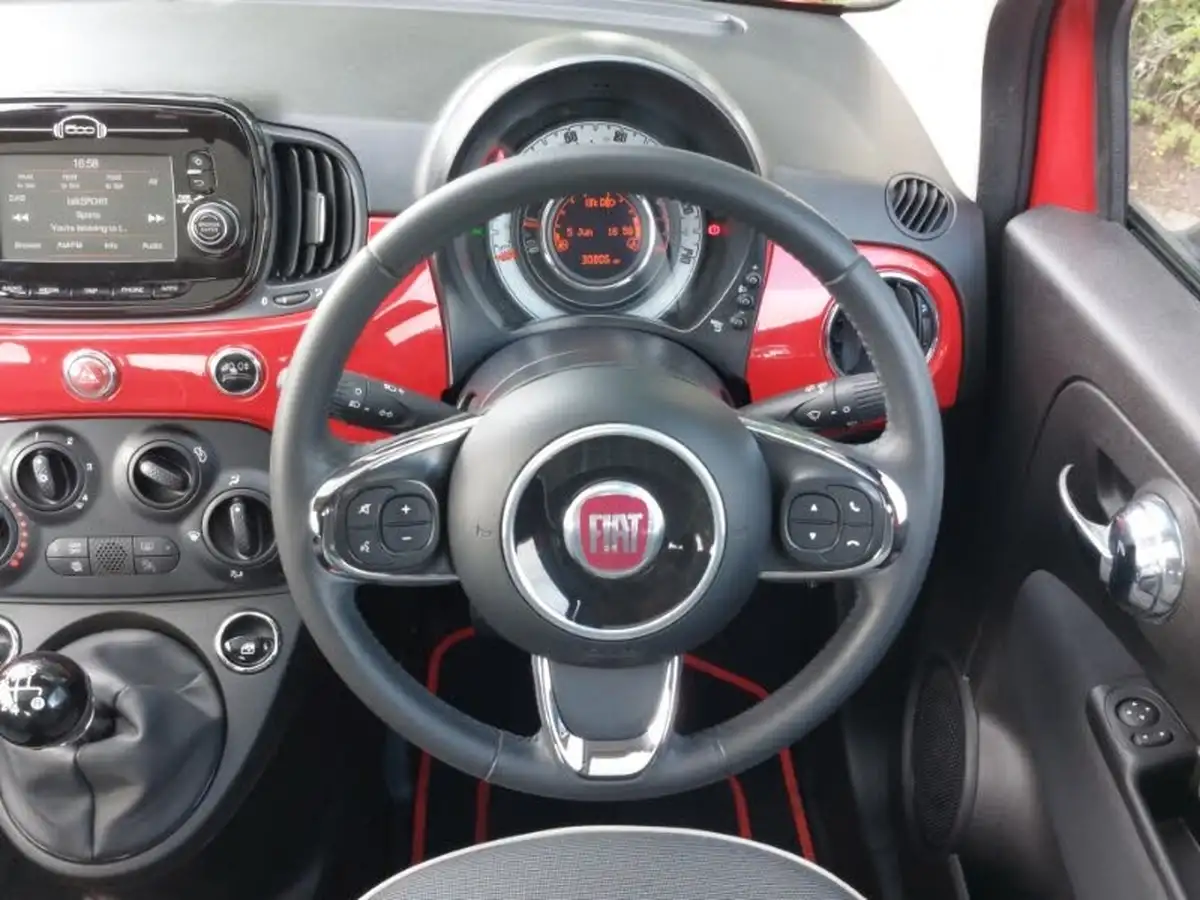 2018-fiat-500-12-lounge-big-6
