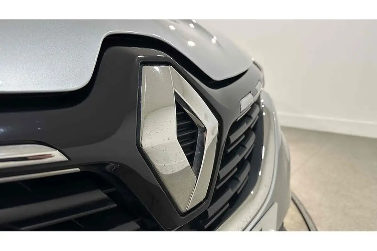 2021-renault-captur-13-tce-iconic-140ps-big-15