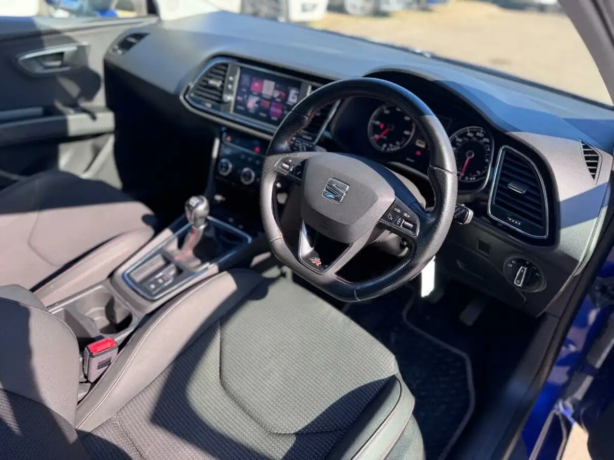 2017-seat-leon-20tdi-fr-technology-150ps-estate-5d-big-14