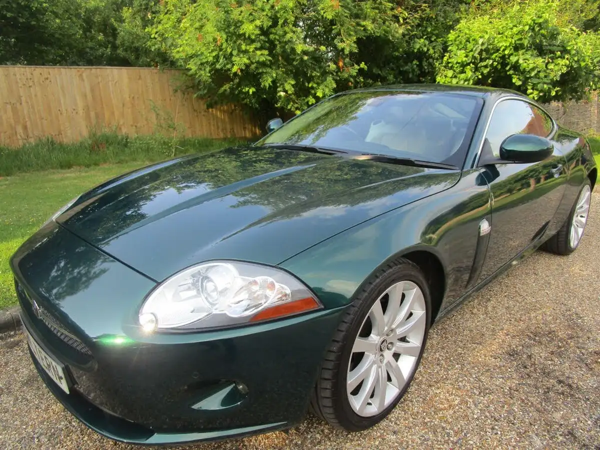 2007-jaguar-xk-42-coupe-big-16