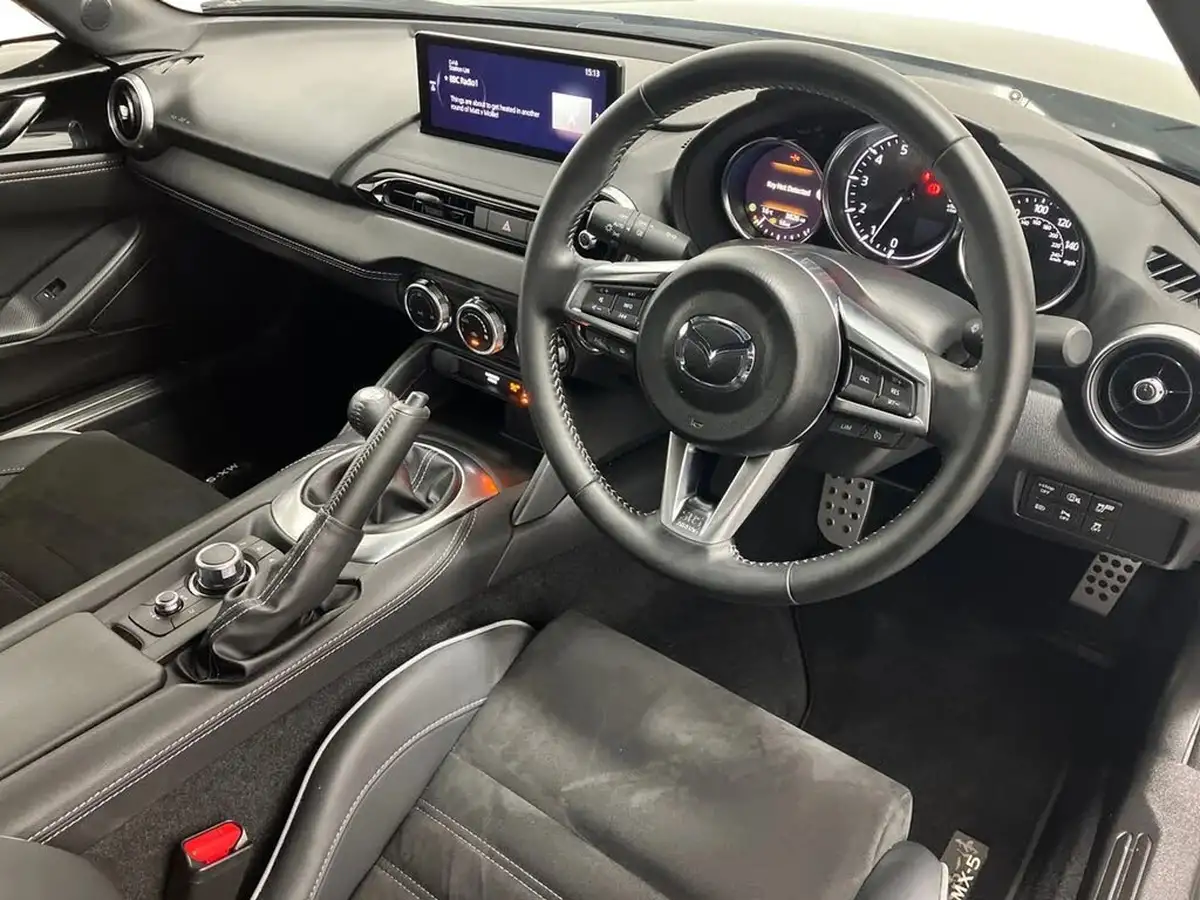 2025-mazda-mx-5-20-homura-roadster-big-8