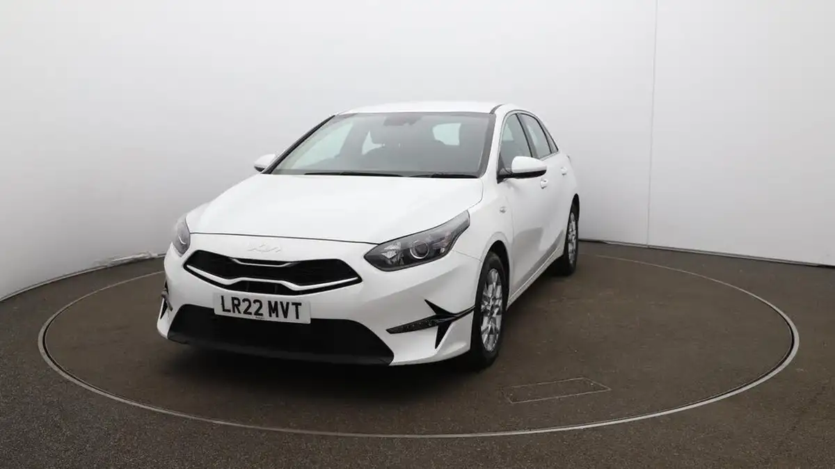 2021-kia-ceed-10-t-gdi-2-hatchback-big-37
