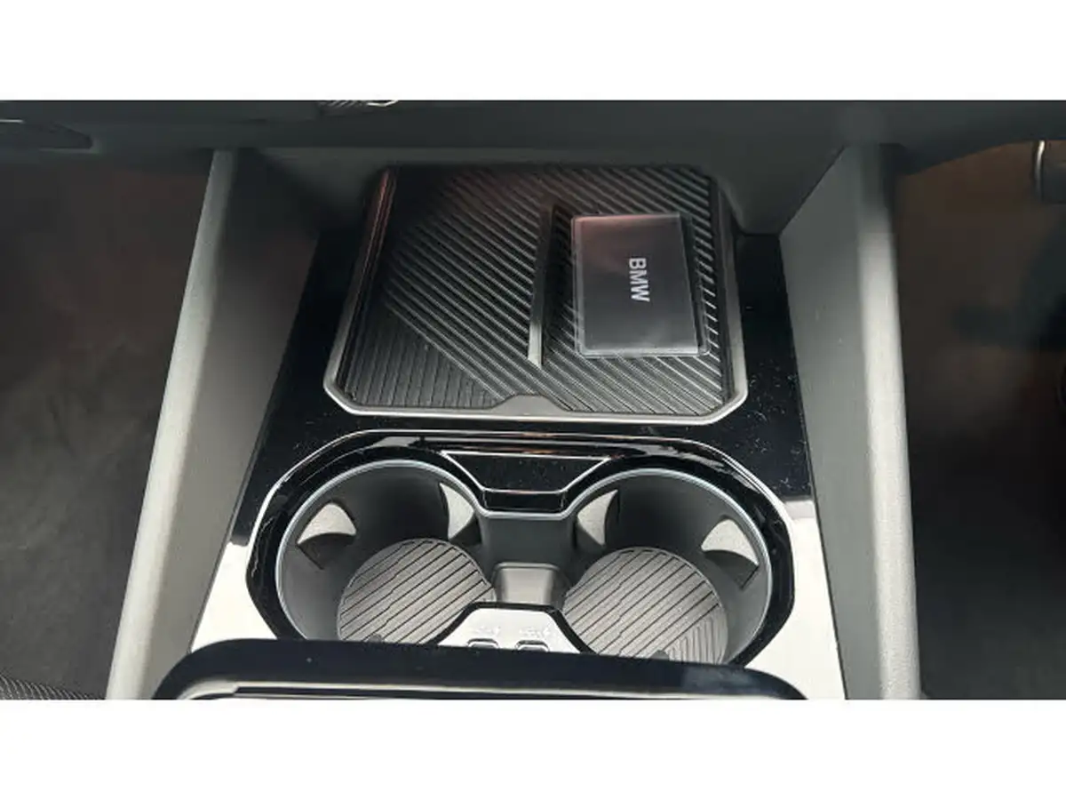2025-bmw-5-series-20-530e-m-sport-pro-touring-5d-big-39