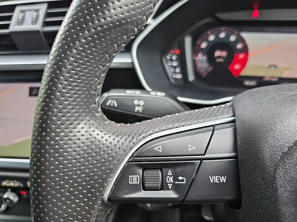 2019-audi-q3-20-40-tfsi-s-line-big-42
