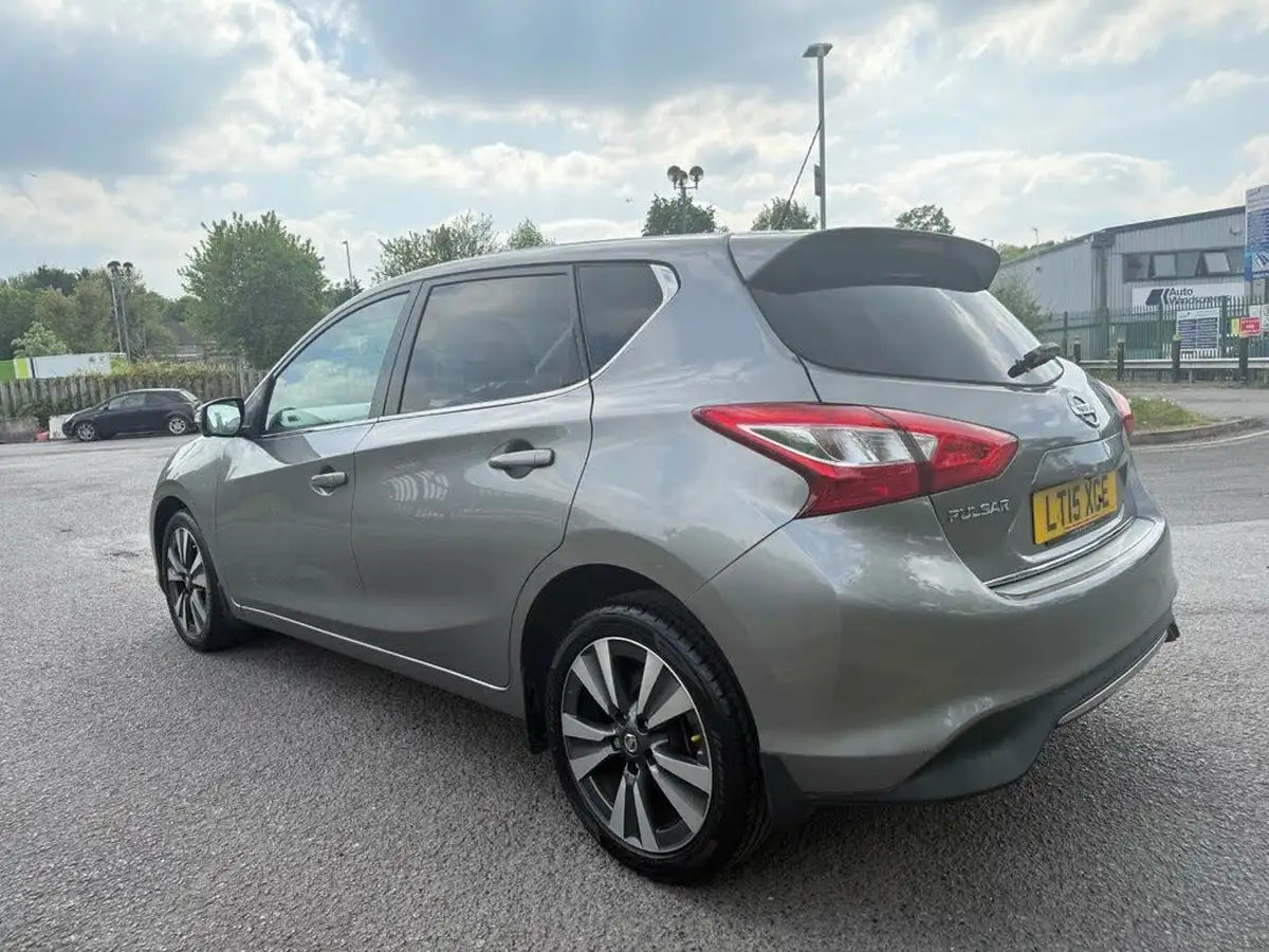 2015-nissan-pulsar-12-tekna-xtronic-big-10