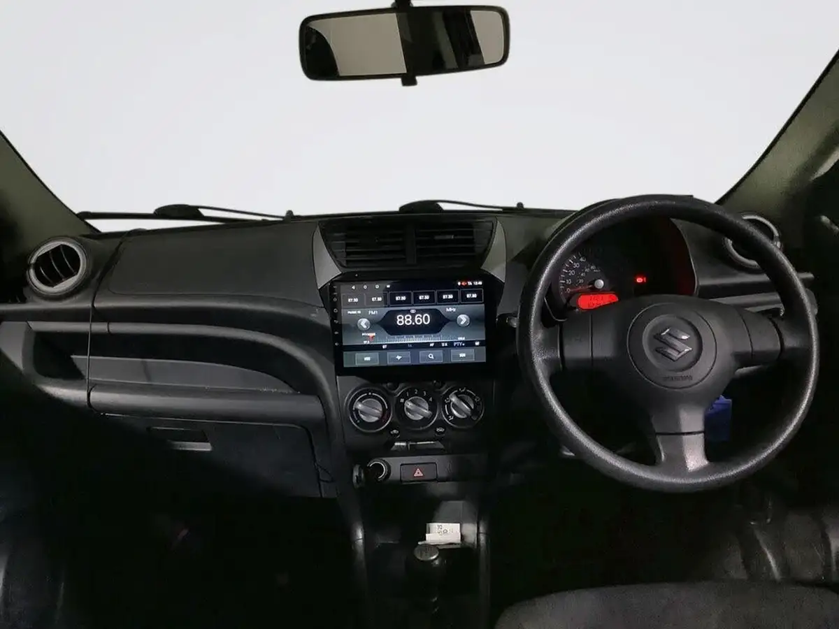2014-suzuki-alto-10-sz-big-2
