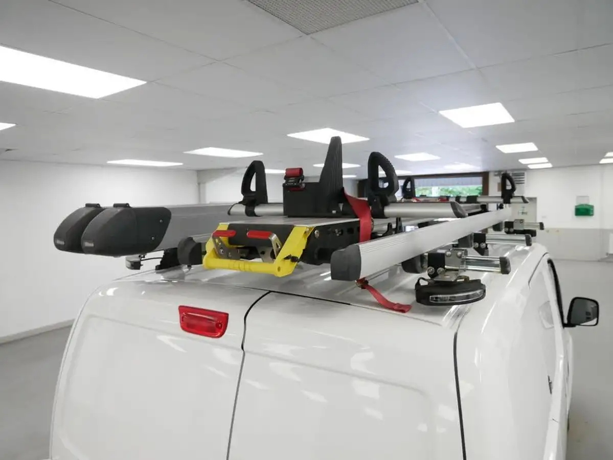 2021-nissan-env200-e-tekna-rapid-panel-van-big-29