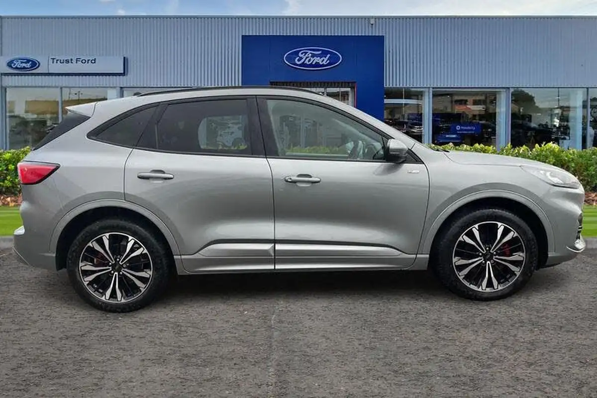 2022-ford-kuga-25t-st-line-x-edition-225ps-phev-big-2