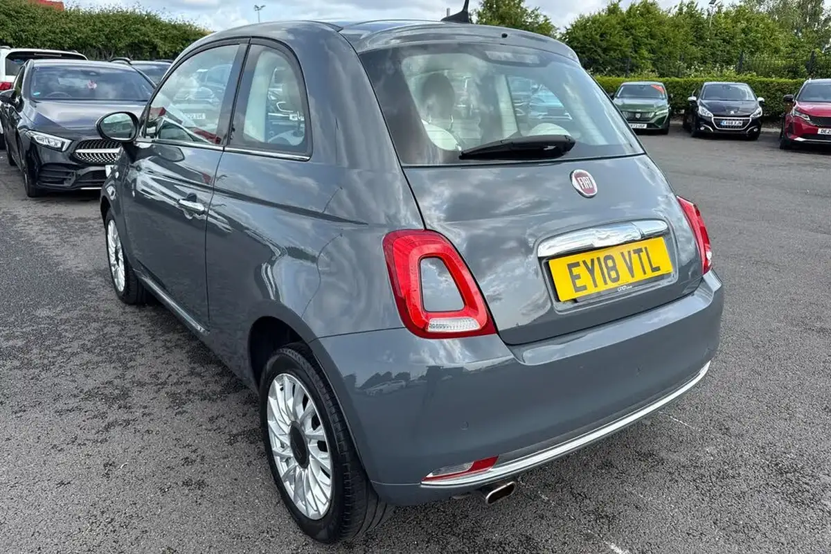2018-fiat-500-12-lounge-big-6
