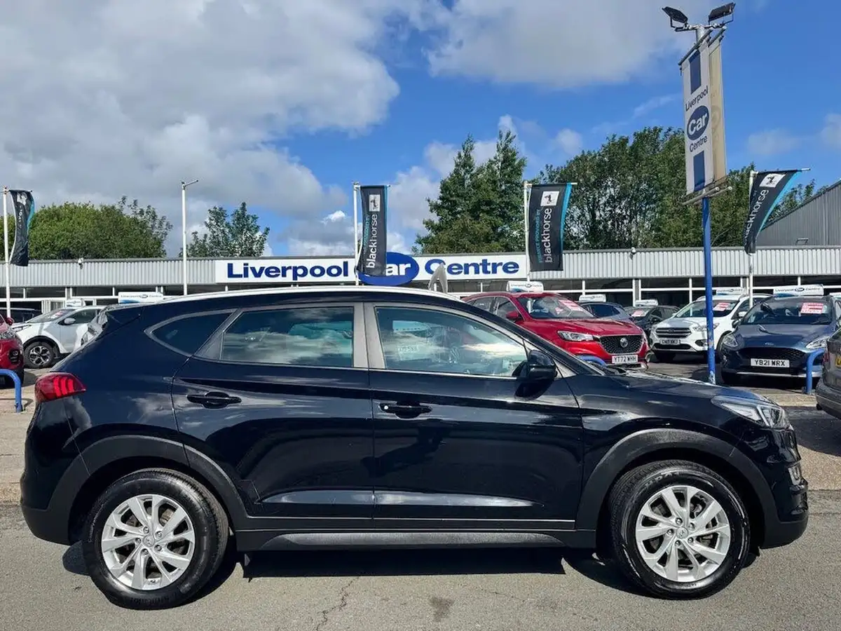2020-hyundai-tucson-16-t-gdi-se-nav-dct-big-8