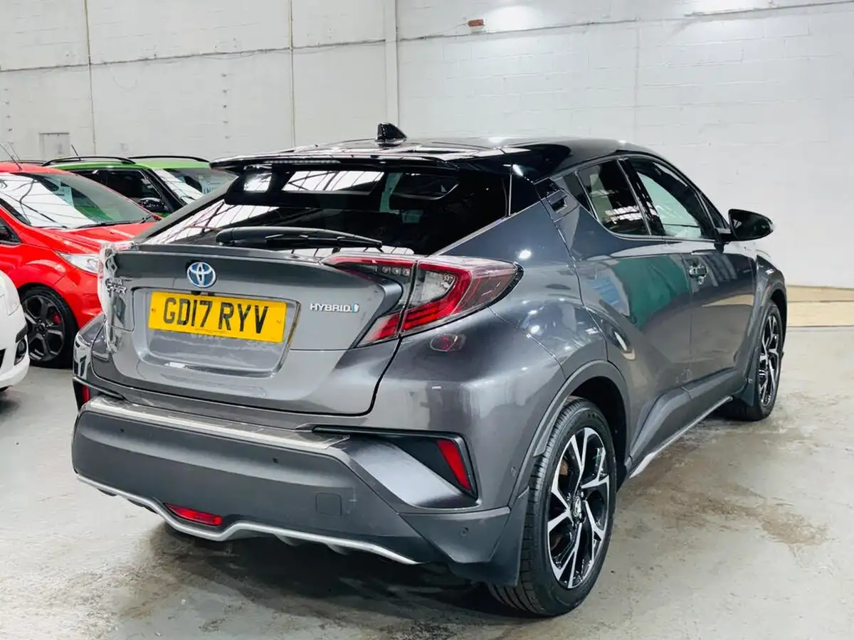 2017-toyota-c-hr-18-vvt-i-dynamic-big-4