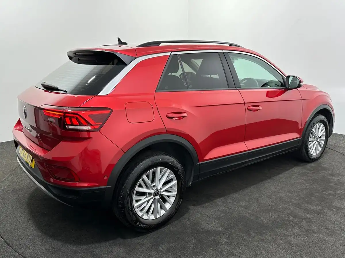 2022-volkswagen-t-roc-15-tsi-life-big-48