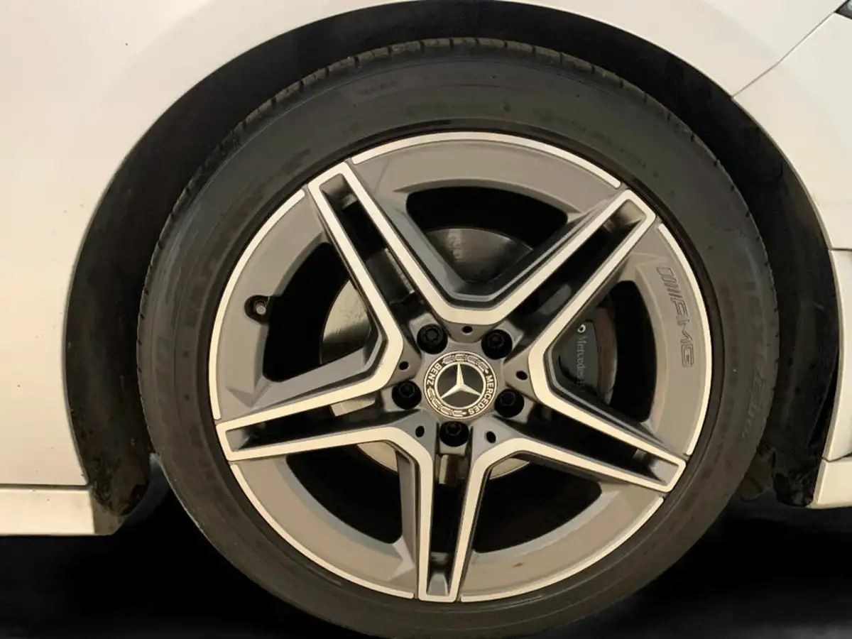 2019-mercedes-benz-a-class-13-a200-amg-line-executive-hatchback-5d-big-30