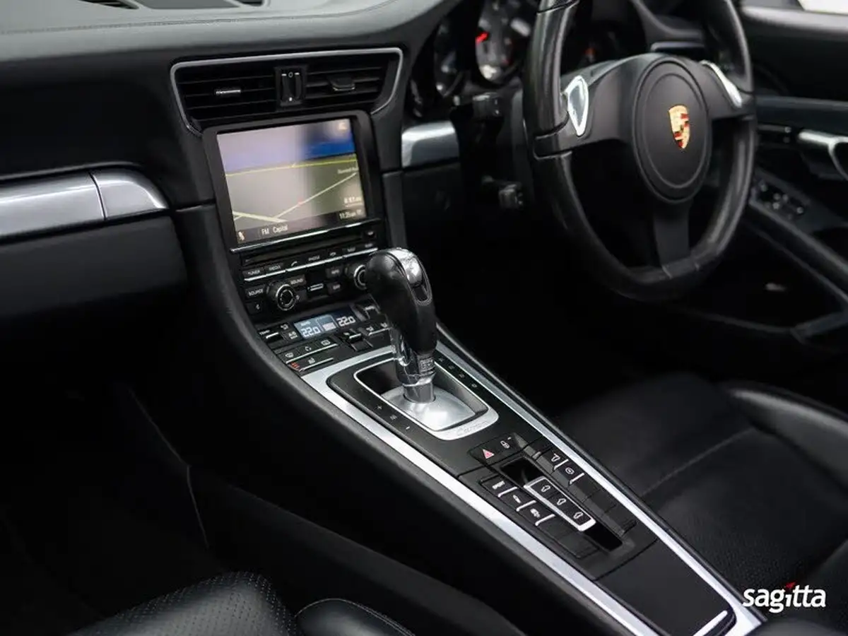 2012-porsche-911-38-carrera-s-400bhp-coupe-pdk-big-23