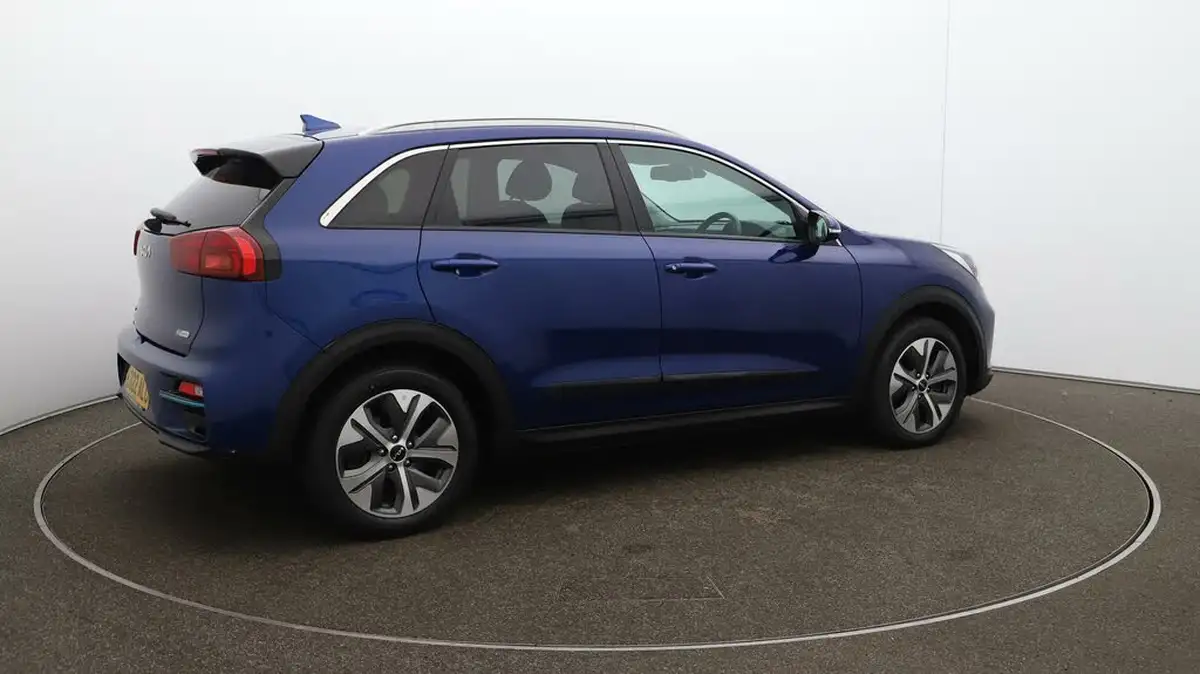 2022-kia-niro-ev-e-2-big-51