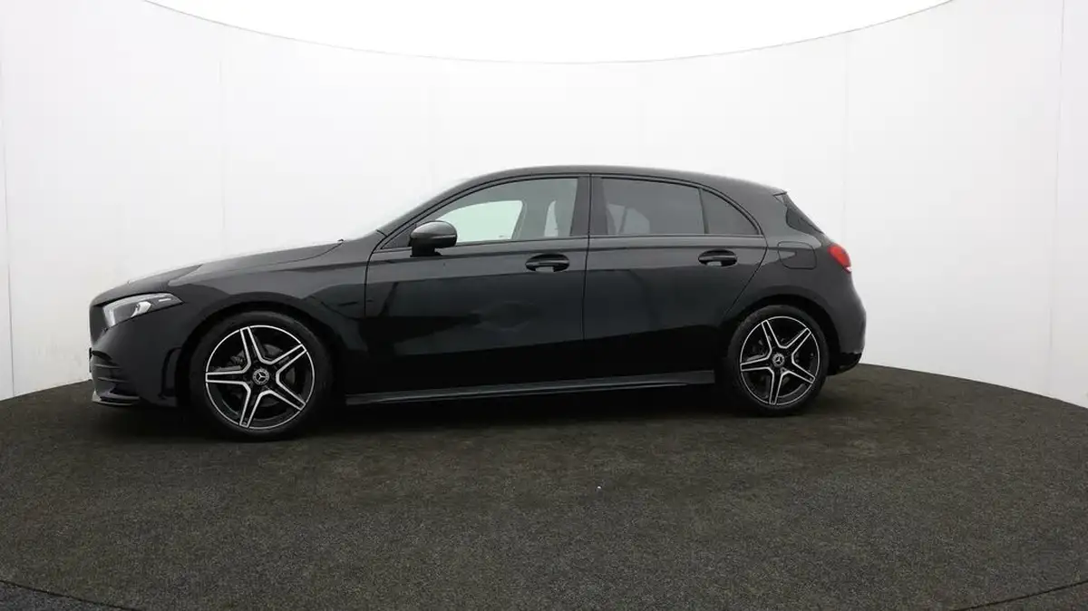 2022-mercedes-benz-a-class-13-a180-amg-line-executive-hatchback-5d-7g-dct-big-70