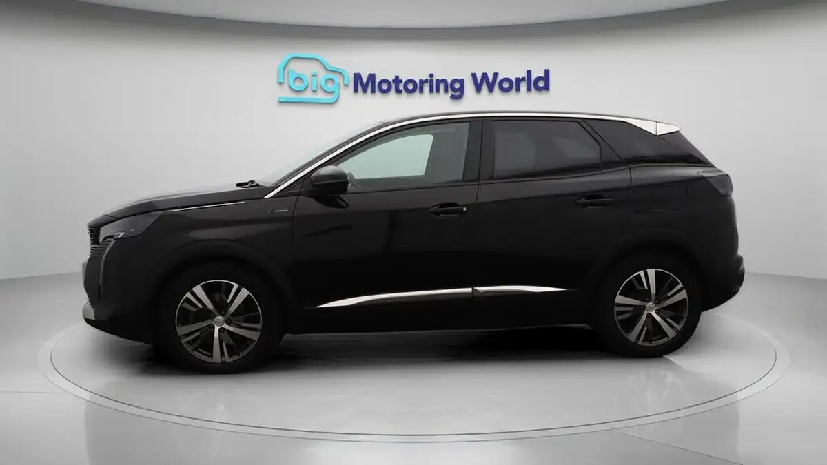 2022-peugeot-3008-suv-16-puretech-allure-225bhp-hybrid-big-4
