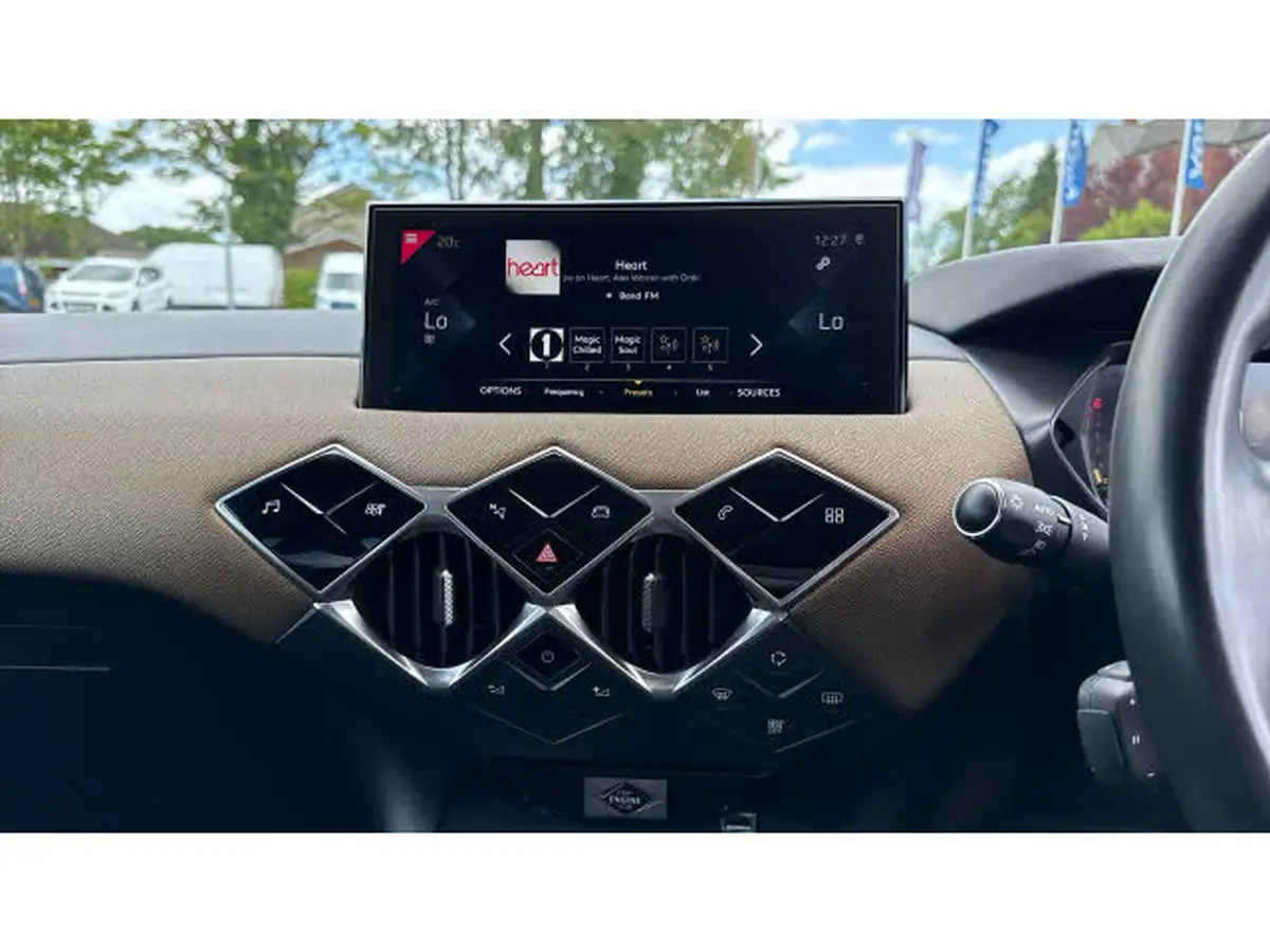 2020-ds-ds-3-crossback-15-bluehdi-prestige-big-11