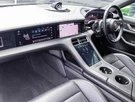2022-porsche-taycan-e-4s-571ps-performance-battery-plus-small-9