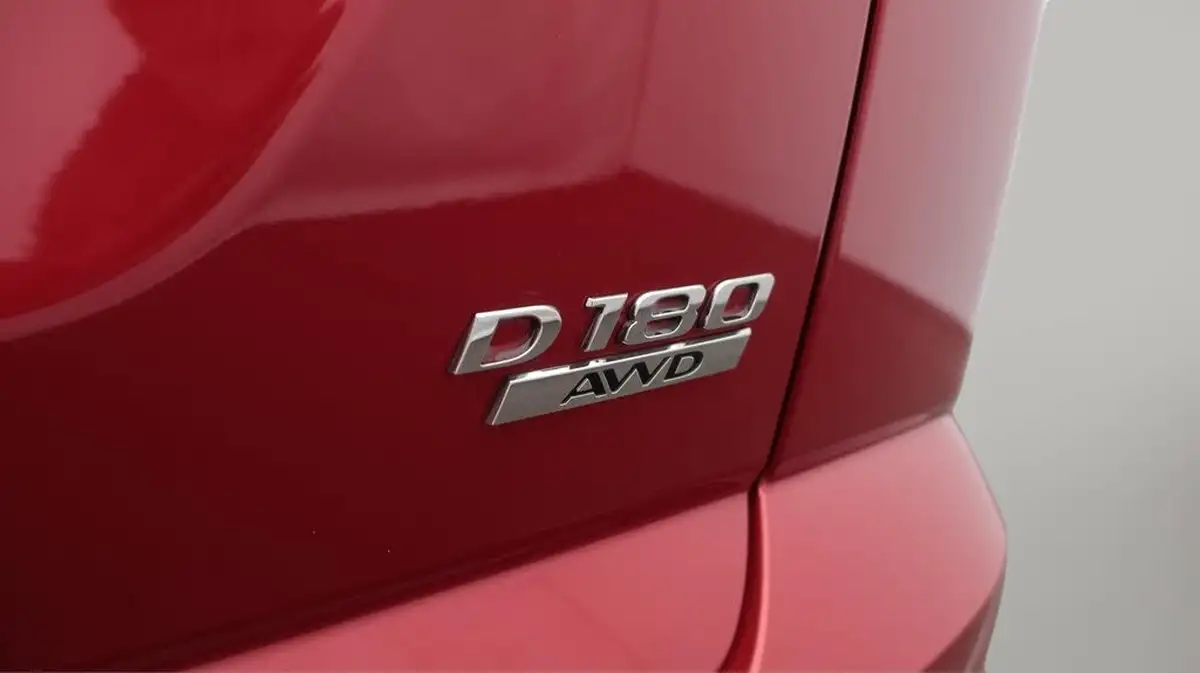 2018-jaguar-e-pace-20-i4d-r-dynamic-se-180ps-ss-big-22