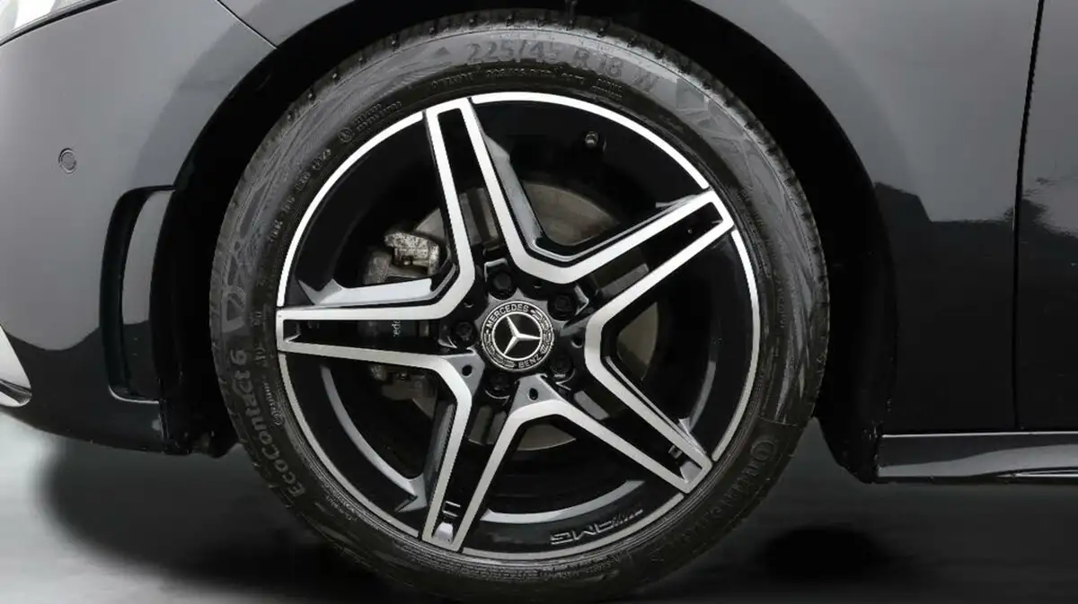 2022-mercedes-benz-a-class-13-a180-amg-line-executive-hatchback-5d-7g-dct-big-18