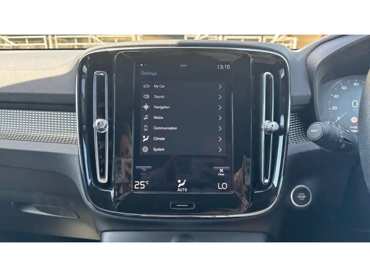 2021-volvo-xc40-15-t3-r-design-161bhp-auto-big-31