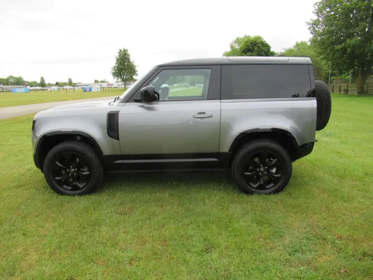 2021-land-rover-90-defender-30-d250-x-dynamic-se-big-2