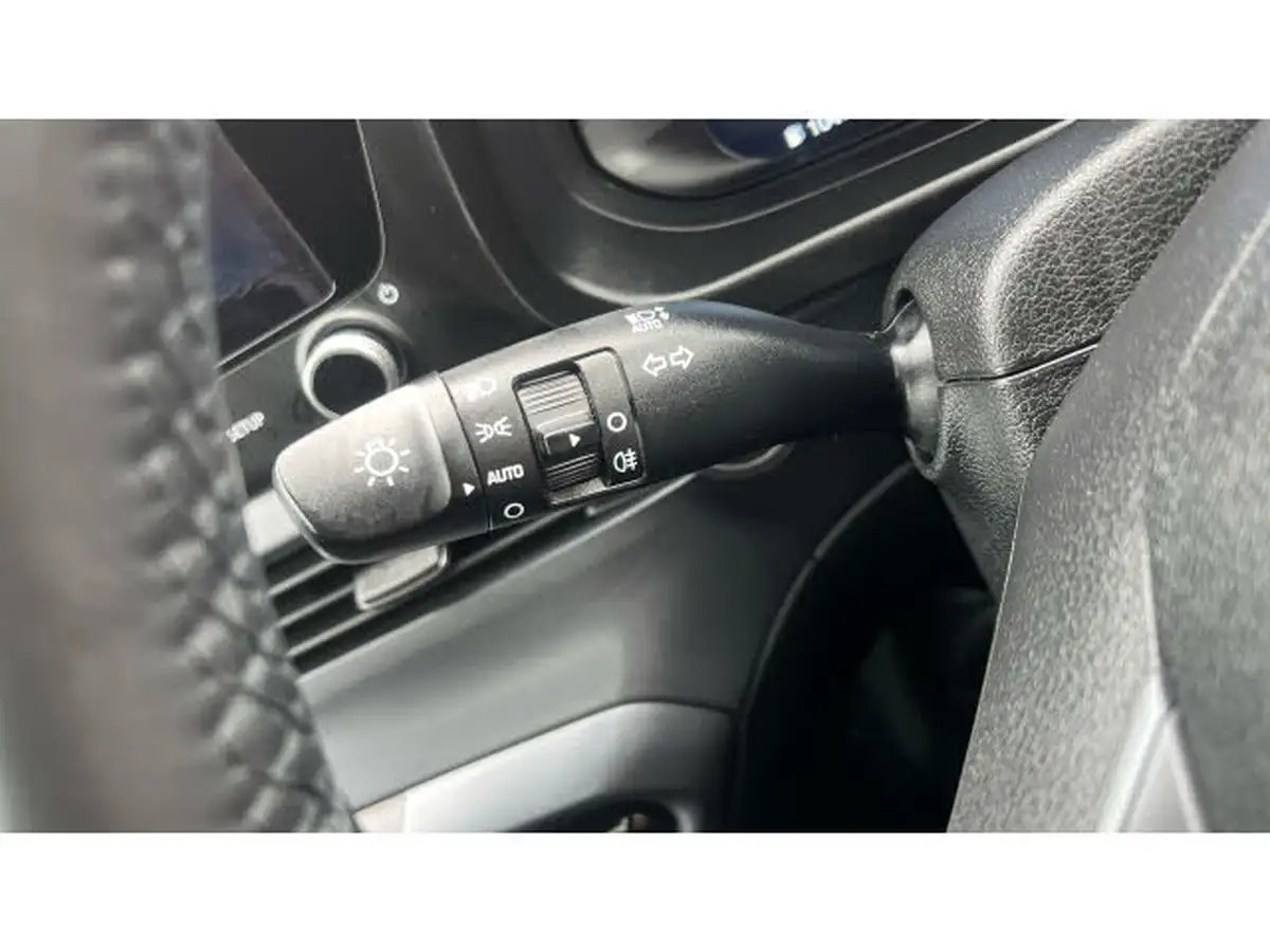 2024-hyundai-bayon-10-t-gdi-ultimate-100ps-7dct-big-32