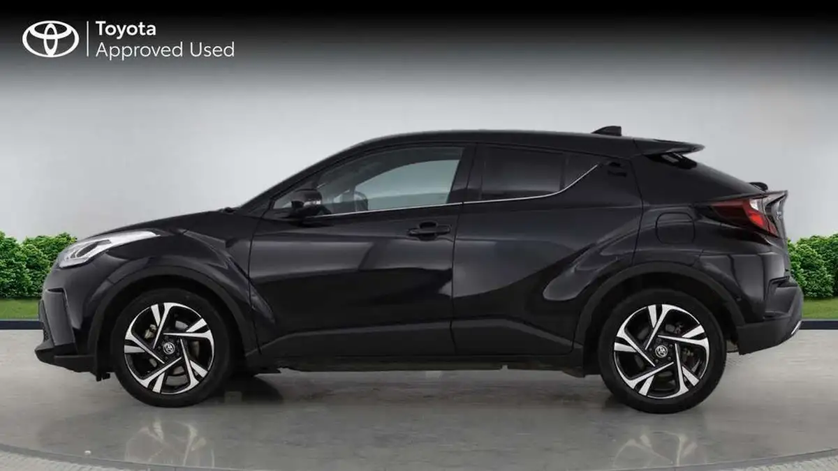 2023-toyota-c-hr-20-vvt-i-design-big-7