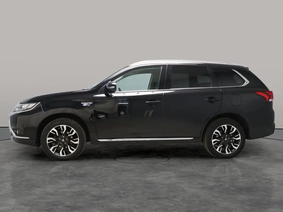 2015-mitsubishi-outlander-20-gx3h-phev-5st-big-13