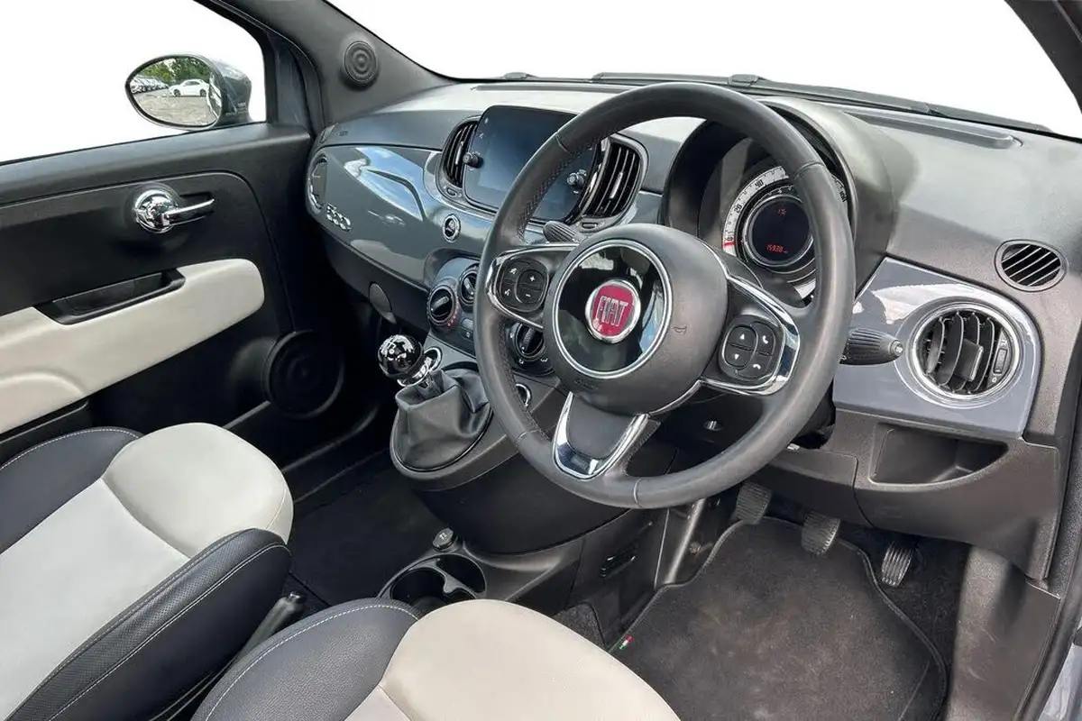 2022-fiat-500-10-dolcevita-big-5