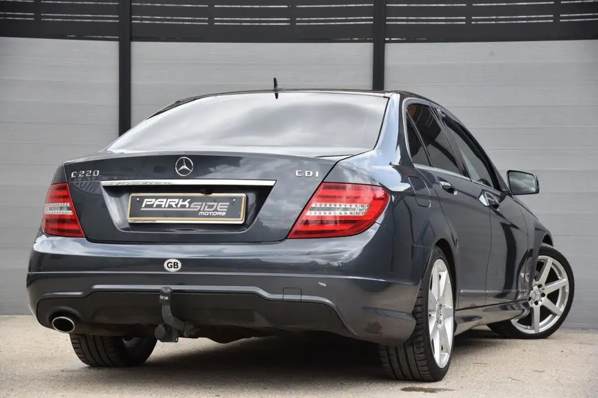 2013-mercedes-benz-c-class-21cdi-c220-cdi-amg-sport-saloon-4d-7g-tronic-plus-big-7