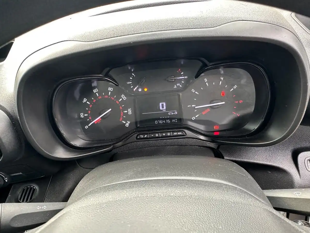 2020-citroen-berlingo-15bluehdi-650-enterprise-ss-big-11