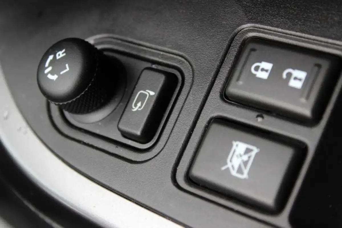 2022-suzuki-vitara-14-boosterjet-sz5-allgrip-big-38