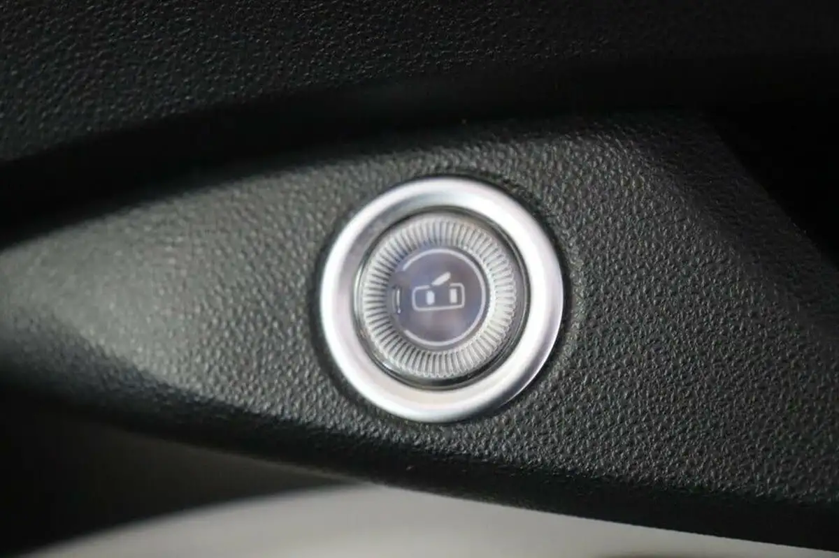 2021-fiat-500-e-la-prima-big-18