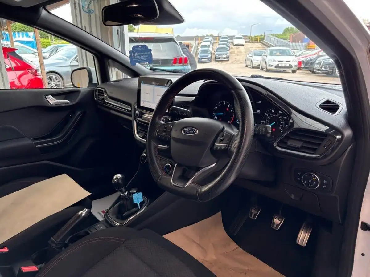 2019-ford-fiesta-10t-st-line-100ps-5d-big-30
