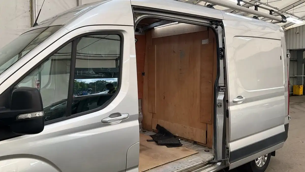 2022-maxus-deliver-9-20tdi-l3h2-lux-big-5