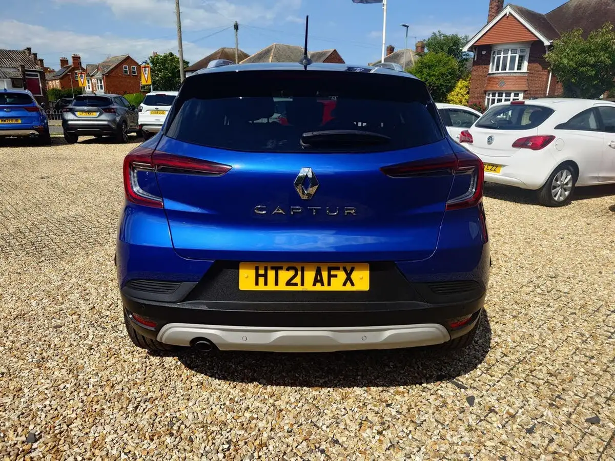 2021-renault-captur-13-tce-iconic-130bhp-big-4