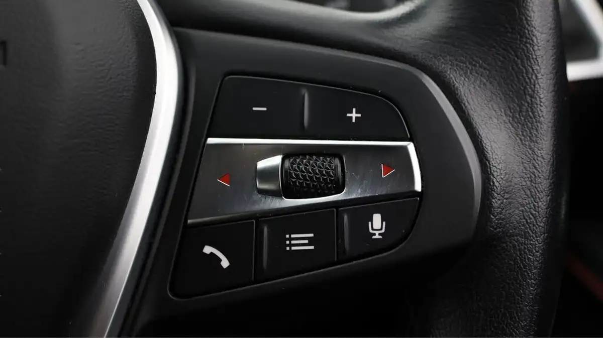 2019-bmw-3-series-20td-320d-se-190bhp-saloon-4d-big-23