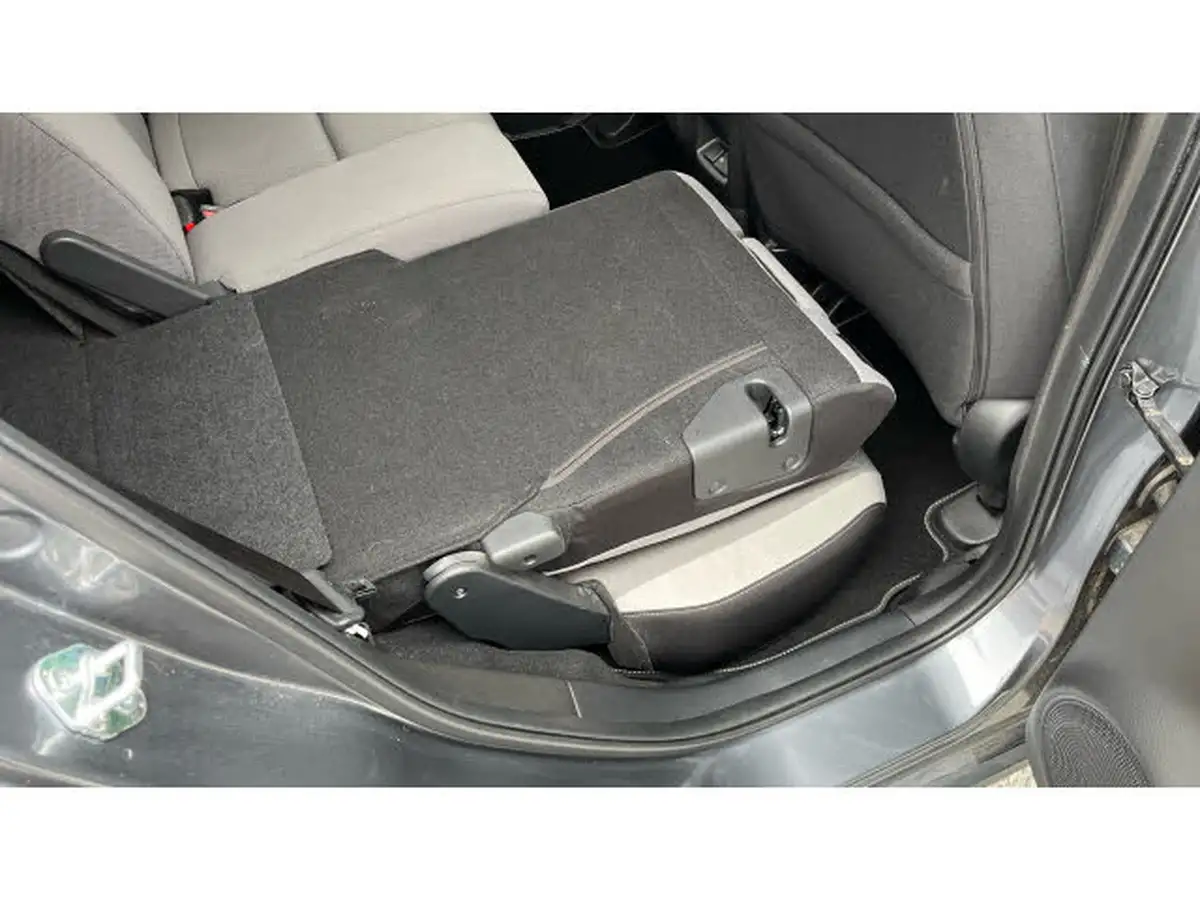 2020-honda-jazz-15-i-mmd-crosstar-ex-big-31