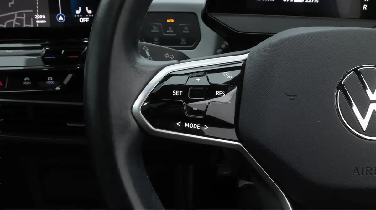 2020-volkswagen-id3-e-style-big-24
