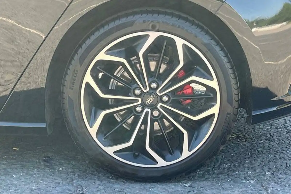 2018-ford-focus-10t-st-line-x-125ps-hatchback-big-7