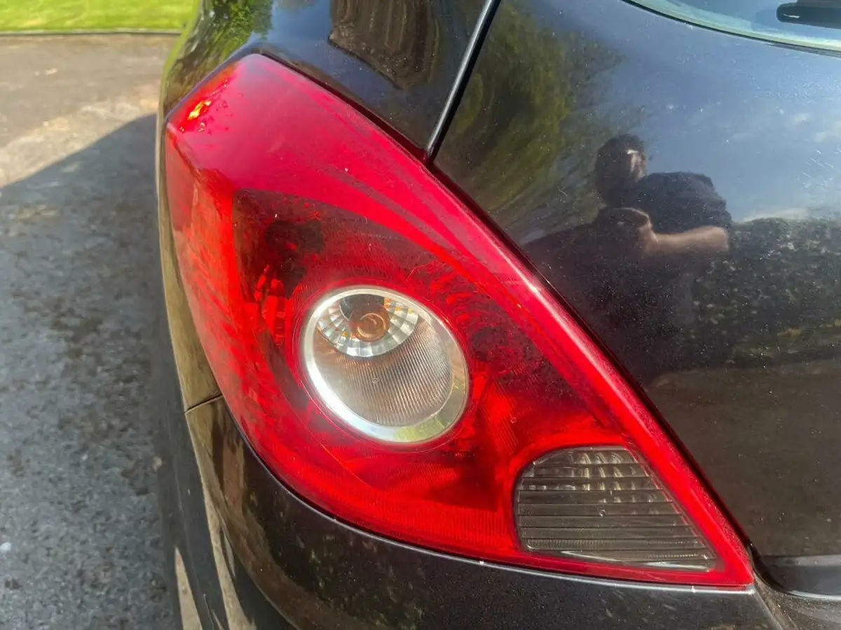 2008-vauxhall-corsa-12-sxi-3d-big-52