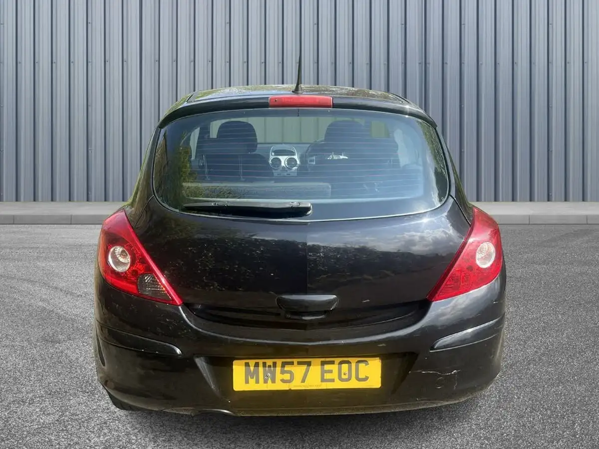 2008-vauxhall-corsa-12-sxi-3d-big-4
