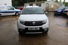 2017-dacia-sandero-stepway-09-tce-laureate-small-0