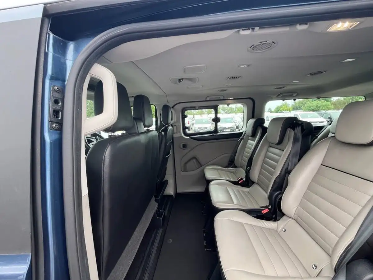 2021-ford-tourneo-custom-20tdci-320-l2-titanium-x-mhev-185pseu6dt-big-8