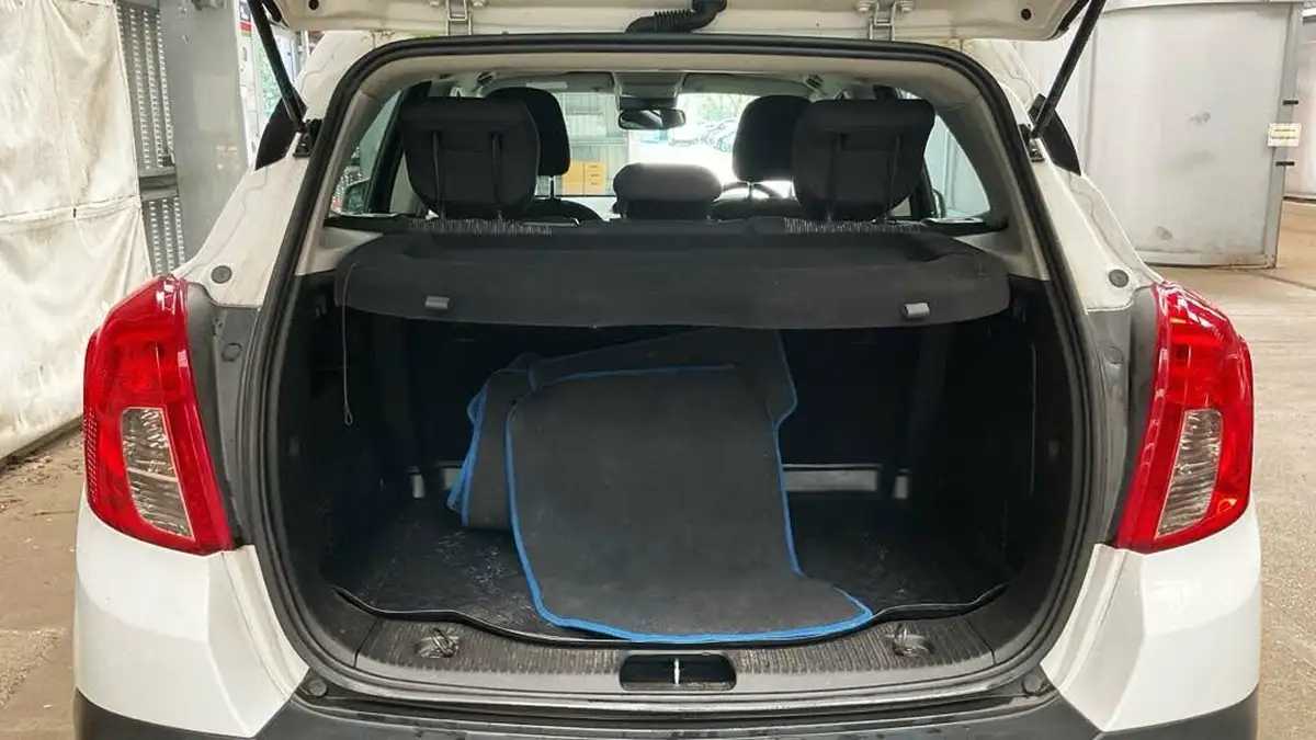 2013-vauxhall-mokka-17cdti-exclusiv-ecoflex-fwd-ss-big-8