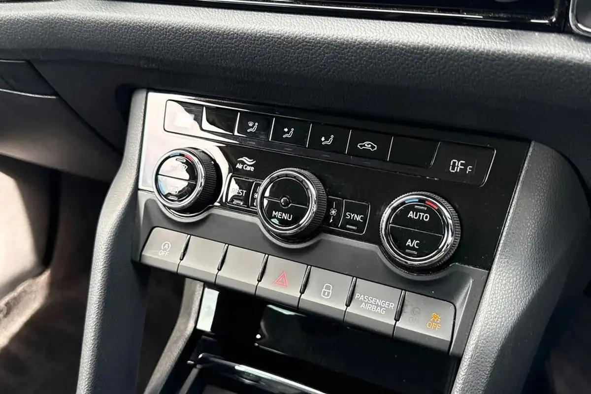 2022-skoda-kodiaq-15-tsi-se-5-dsg-big-55