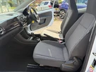 2013-volkswagen-up-10-move-up-59bhp-3d-small-9