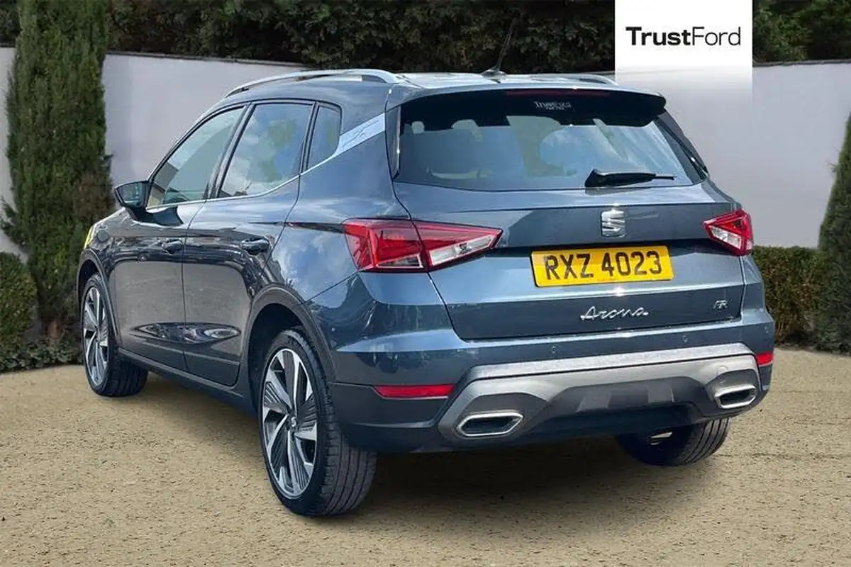 2022-seat-arona-10-tsi-fr-sport-dsg-big-1